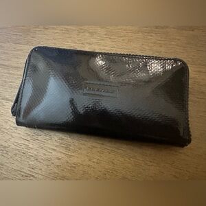 Freitag F256 Barrow Shiny Holy Grail Black Long Zip Wallet